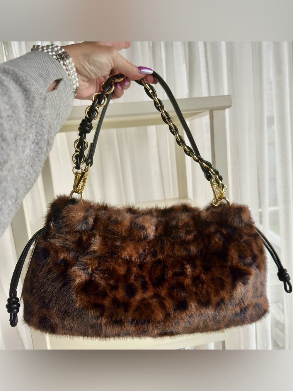 🐆 BCBG Faux Fur Leopard-Print Shoulder Bag
